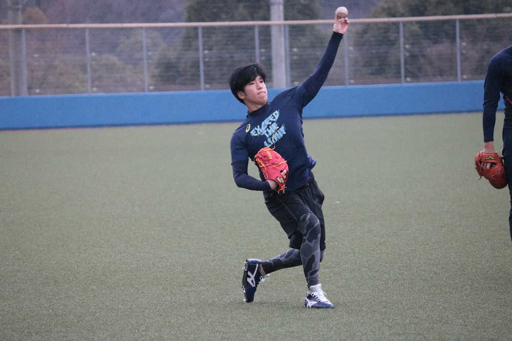 【画像・写真】最速150キロ左腕の関学大・黒原　昨年11月の左肘手術の回復順調　「自分に厳しく」