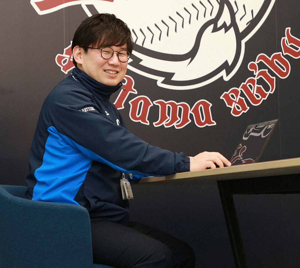 【画像・写真】西武・服部広報　アナウンサーから転身　聞き取りやすい声と正確な言葉遣いの持ち主