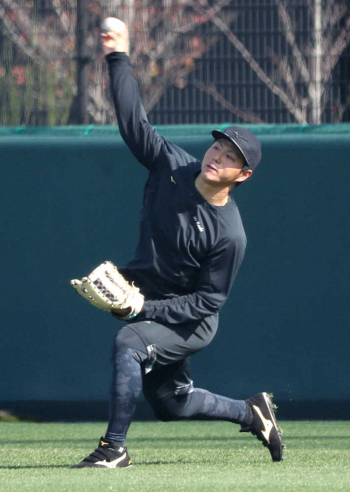【画像・写真】ソフトバンク・佐藤「内川塾」入門で手応え　右打ち極意学び「良い感覚で打てた」