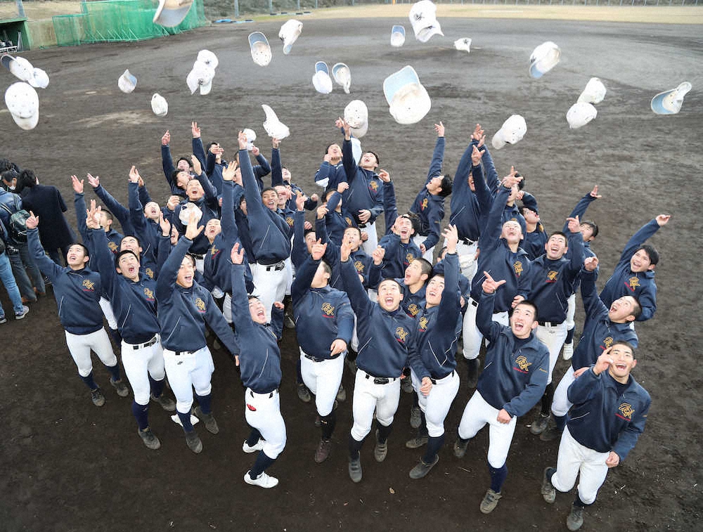 【画像・写真】人口5000人の島に吉報！大崎エース坂本「甲子園で勝って地元に恩返しを」