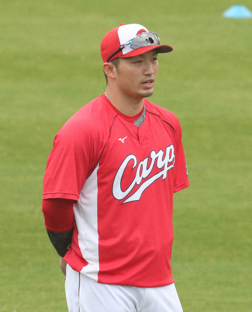 【画像・写真】広島　“逆打ち”徹底キャンプ開幕　誠也でも右に右に！　フリー打撃の半数が逆方向