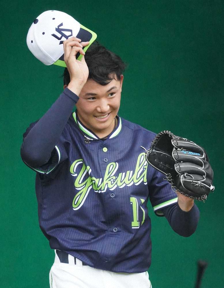 【画像・写真】ヤクルト・奥川　下半身意識しオール直球31球　今キャンプ初のブルペン入り