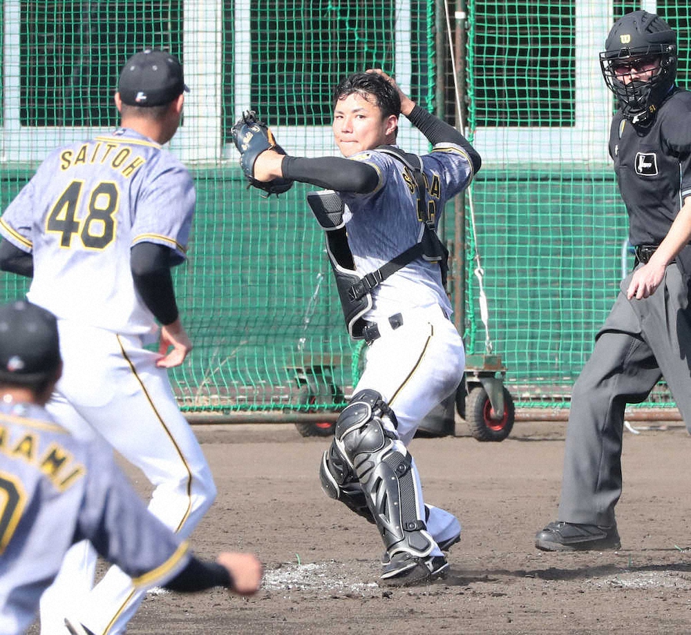 【画像・写真】「2軍に行かすぞ」　阪神ドラ4栄枝　矢野監督の言葉に“発奮”　12球団新人で最速の適時打