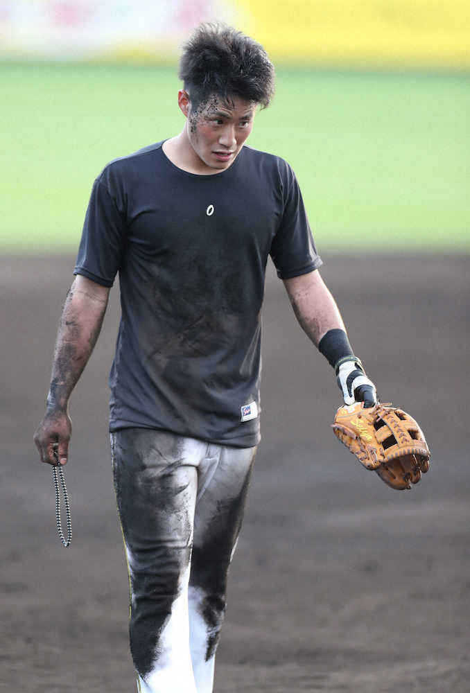 【画像・写真】阪神　75分の「DEATHノック」　木浪&小幡に904本　500球終えた後に矢野監督が登場