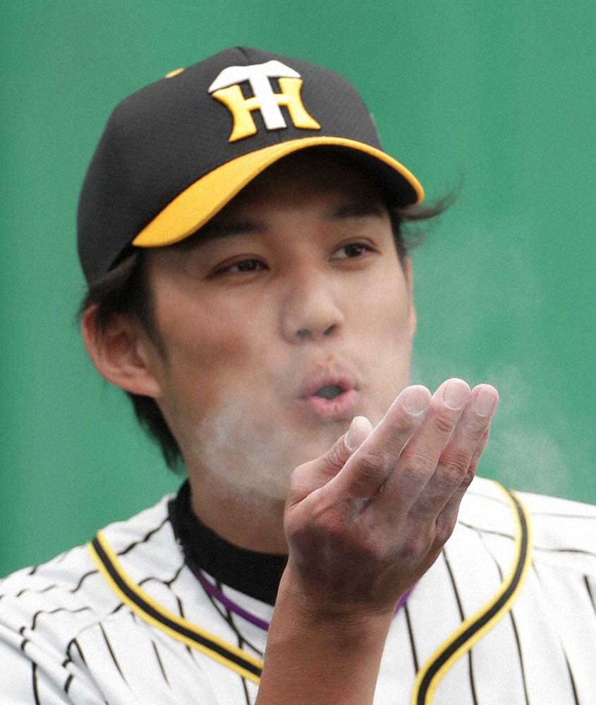 【画像・写真】阪神・藤浪　ブルペンで「福留さん」と対戦　次クールからの実戦想定「配球とかコンビネーションの練習」