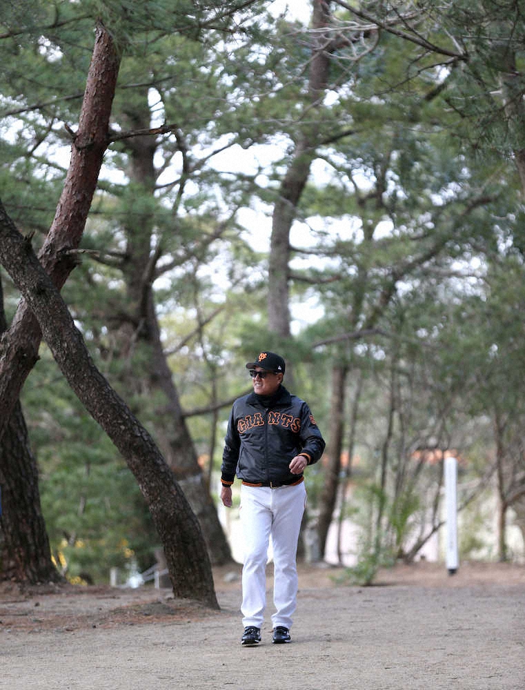 【画像・写真】巨人・原監督、感謝の思いを巡らせ「あえて遠い道を行こう」