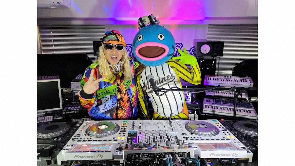 【画像・写真】ロッテ「謎の魚」、DJ　KOOにデビュー挨拶