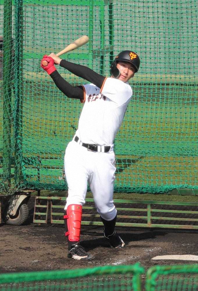 【画像・写真】巨人育成・八百板「積極的にという気持ちで」支配下へ3安打アピール