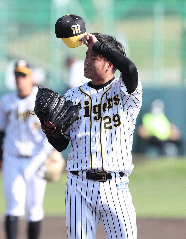 【画像・写真】阪神・高橋　開幕大ピンチ…右脇腹の筋挫傷　左腕エース離脱で開幕ローテは再考へ