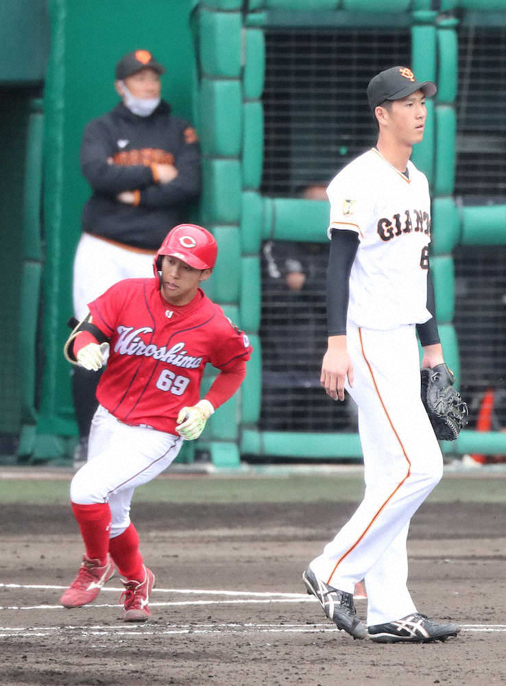 【画像・写真】巨人ドラ5秋広　3打数無安打も原監督「吸収してくれている」