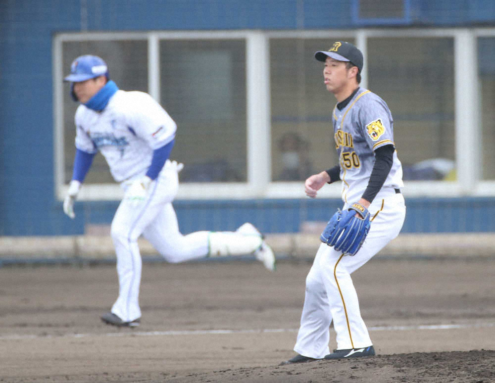 【画像・写真】阪神・青柳　DeNAの“オールレフティー”打線に3回2失点　栄枝の2つの二盗阻止で立ち直り
