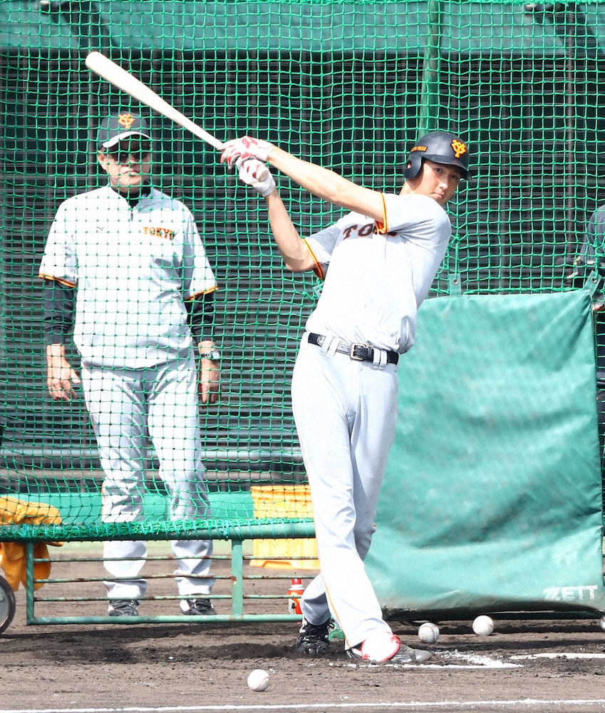 【画像・写真】巨人・ドラ5秋広のパワーに坂本ビックリ「僕より飛ばしてる」