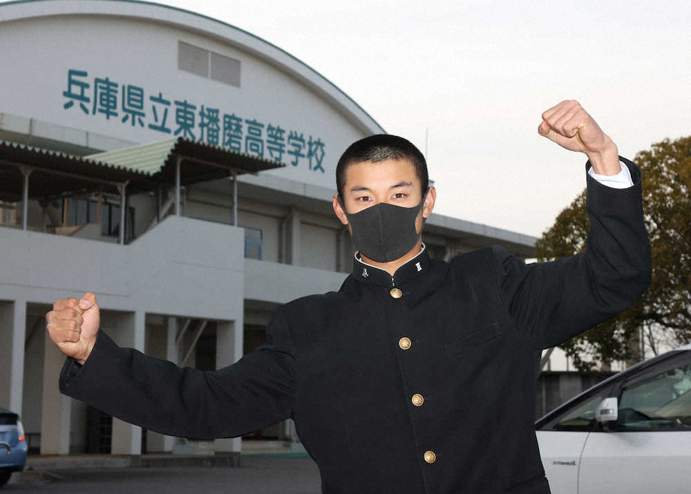 【画像・写真】東播磨・原主将「先生の記録塗り替えたい」目指すは福村監督率いた11年春・加古川北の8強超え
