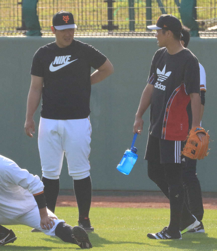 【画像・写真】巨人・岡本　背中の張りでキャンプ打ち上げ前に帰京　3月3日オープン戦前に再合流