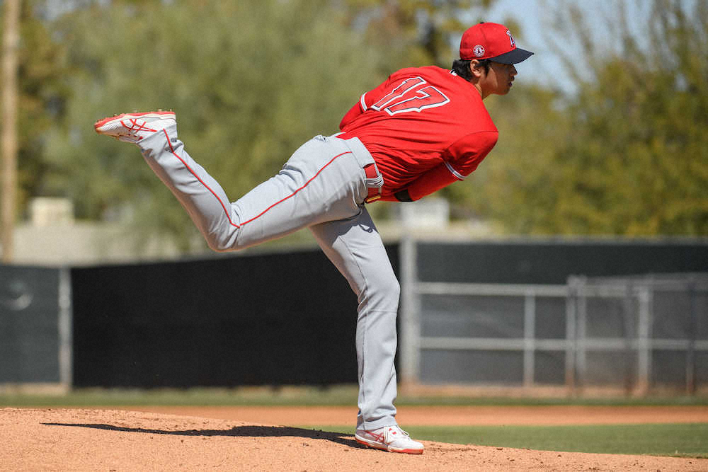 【画像・写真】大谷、100マイル直球に笑顔　ライブBPで1004日ぶり大台マーク