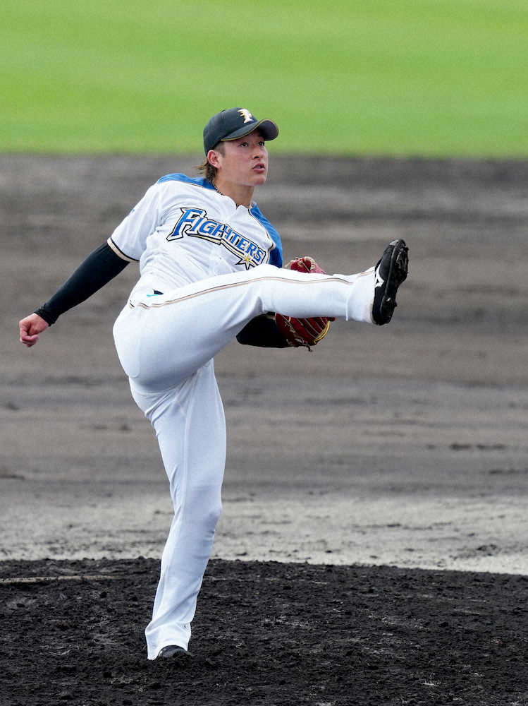 【画像・写真】日本ハム・輝星「ストライクが取れる変化球必要」キャンプ“ラス投”4回無失点満足せず