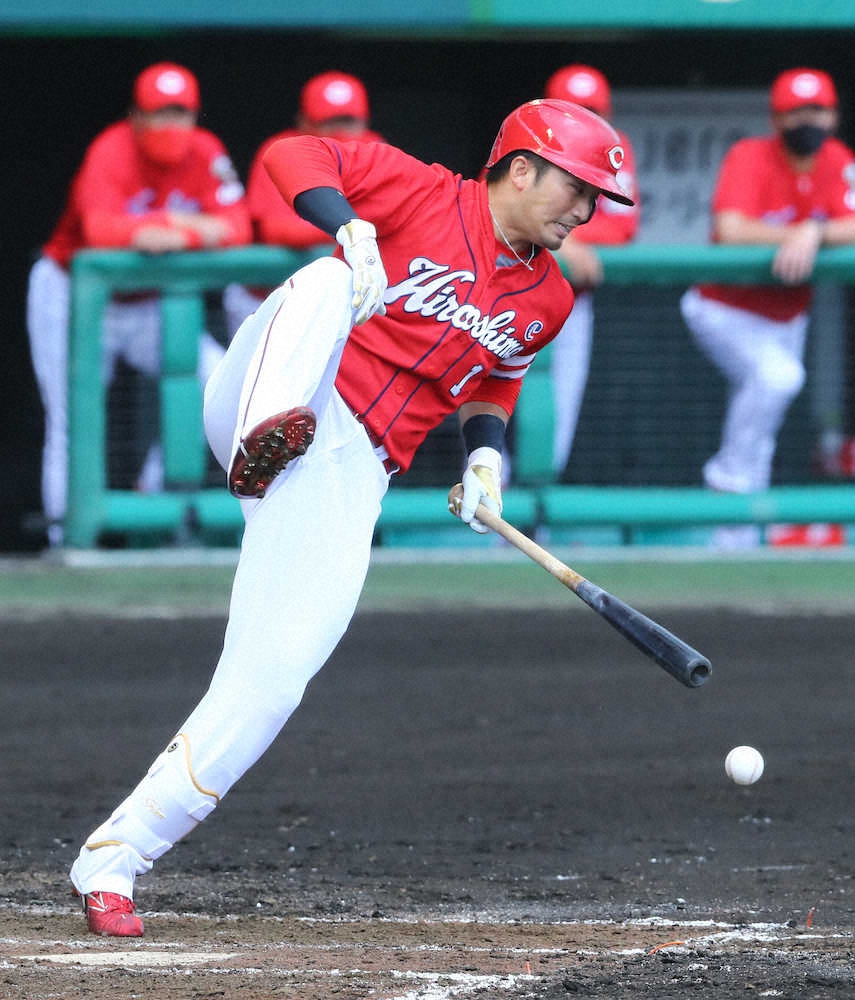 【画像・写真】広島　誠也、日本ハム戦に同行せず残留練習　27日巨人戦で死球受けて途中交代