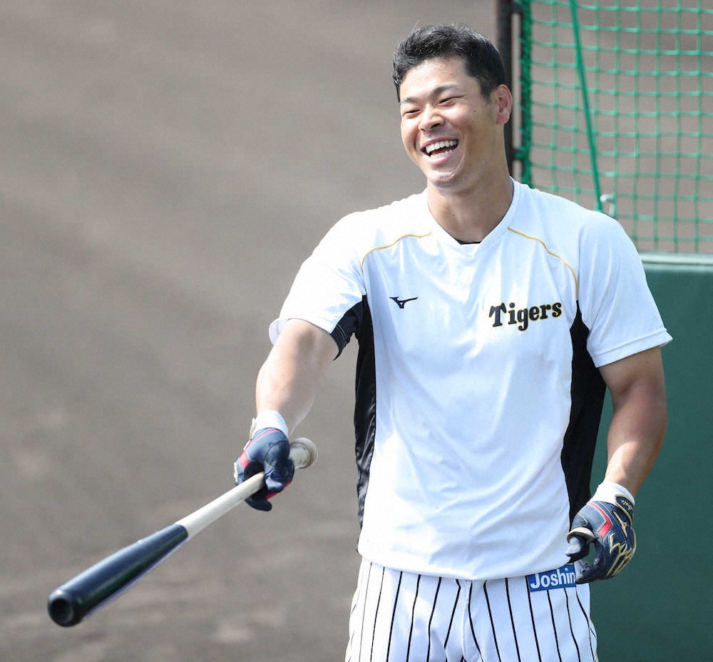 【画像・写真】阪神　ドラ1佐藤輝甲子園初見参で推定140メートル含む8発
