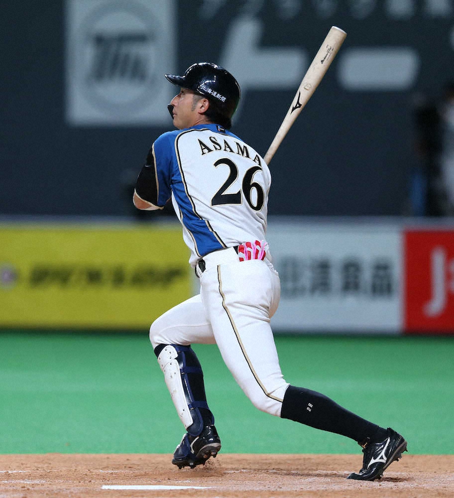 【画像・写真】日本ハム・浅間、1軍生き残りへ魅せた2打席！途中出場で中犠飛＆左翼フェンス直撃の二塁打