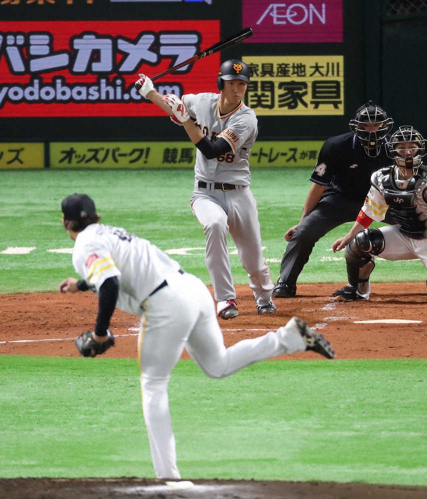 ソフトバンク 杉山vs巨人 秋広の注目の長身対決 秋広が遊撃内野安打に鋭い中直 スポニチ Sponichi Annex 野球