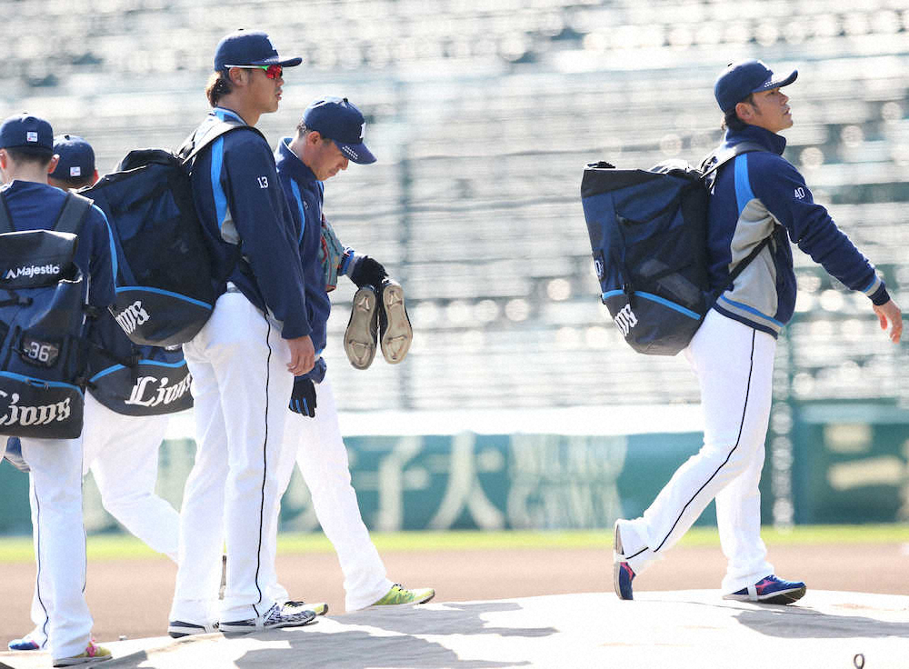 【画像・写真】西武・高橋「色んなボール試したい」　12日に阪神・藤浪と甲子園V腕対決