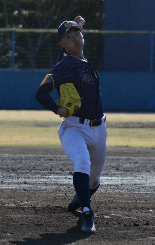 【画像・写真】東海大菅生・エース左腕本田　7回無失点も「集中力、継続力まだまだ」