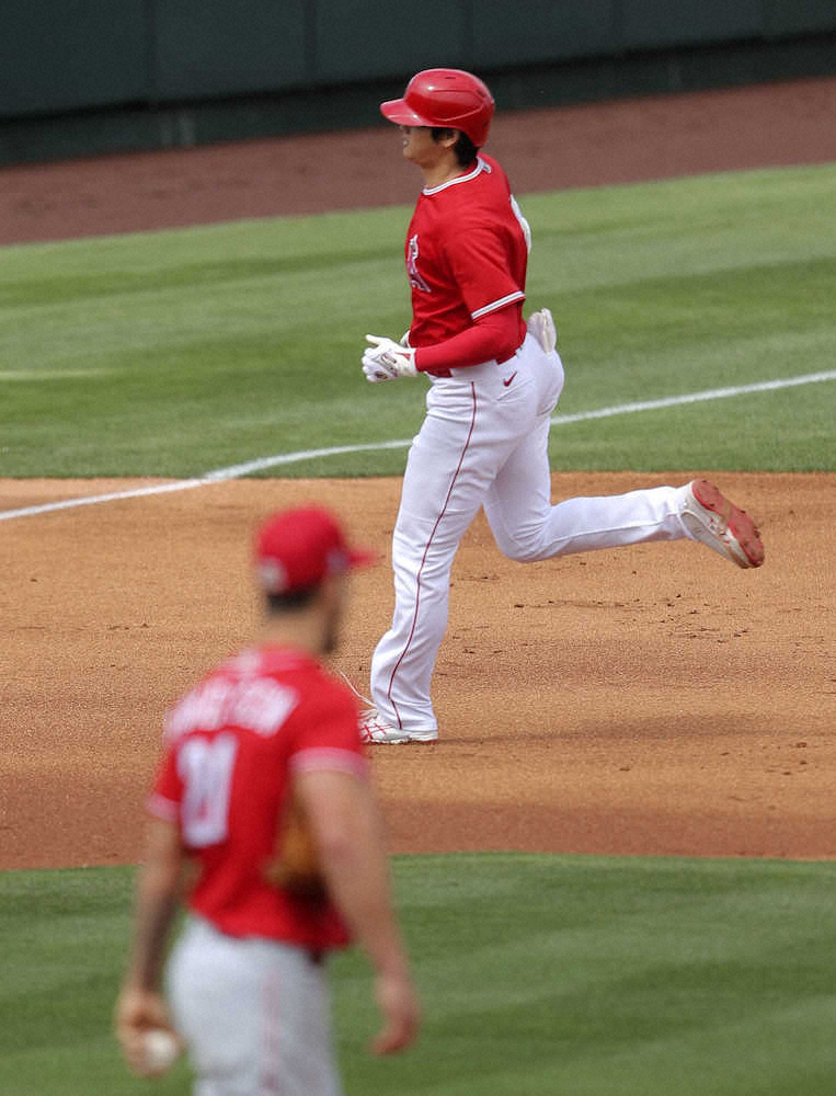 【画像・写真】エンゼルス・大谷「二刀流対決」に完勝!初対戦ロレンゼンから2打席連発