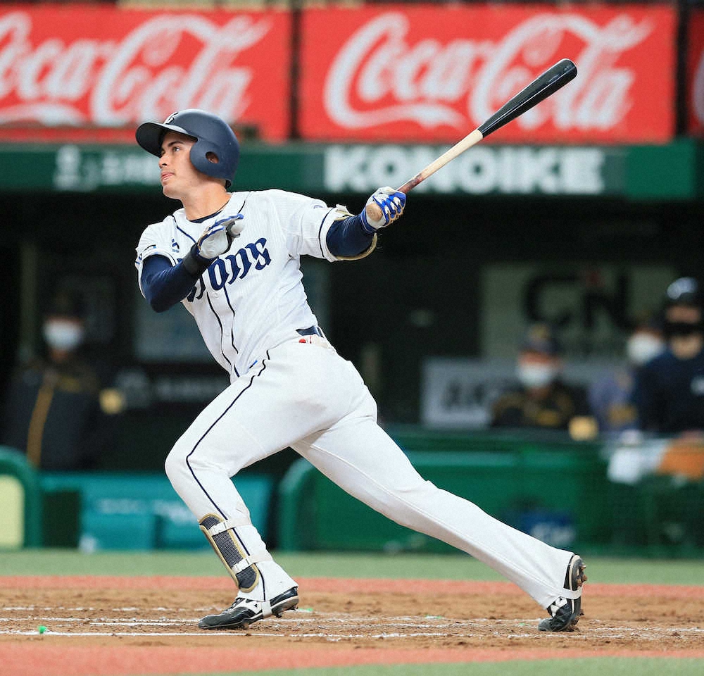 【画像・写真】西武ドラ1・渡部、無安打＆失策で開幕2軍濃厚　ドラ6・ブランドンは2号ソロでアピール