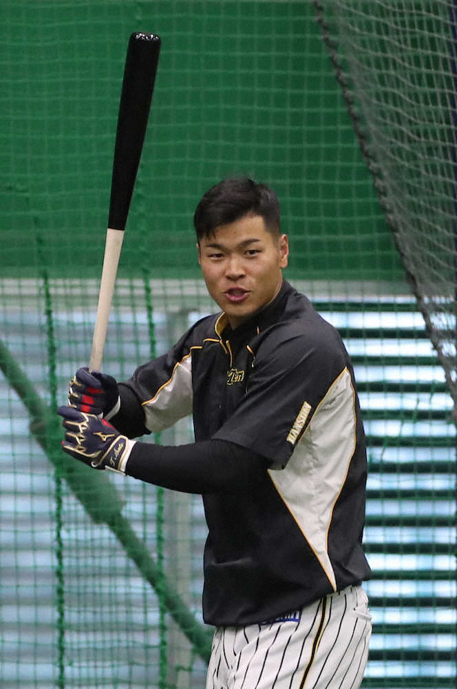 【画像・写真】阪神・佐藤輝　2発上積みでミスター超えるか　3連戦初戦は由伸の壁「好投手から打てるように」