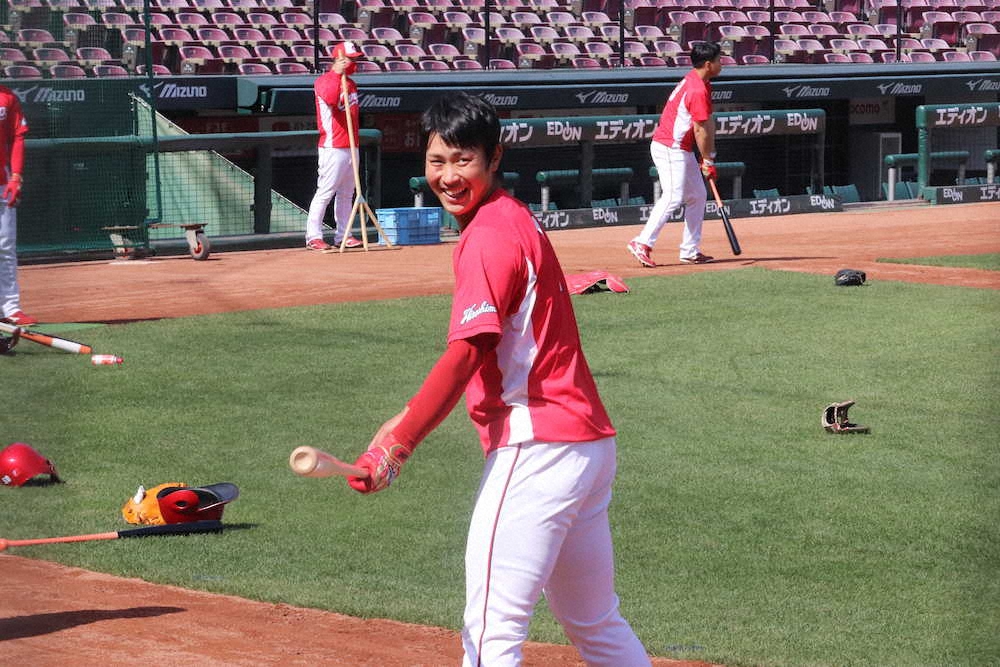 【画像・写真】“運命の3・21”広島・堂林　開幕1軍へ一発勝負！最終戦のプレーチェックで佐々岡監督が決断