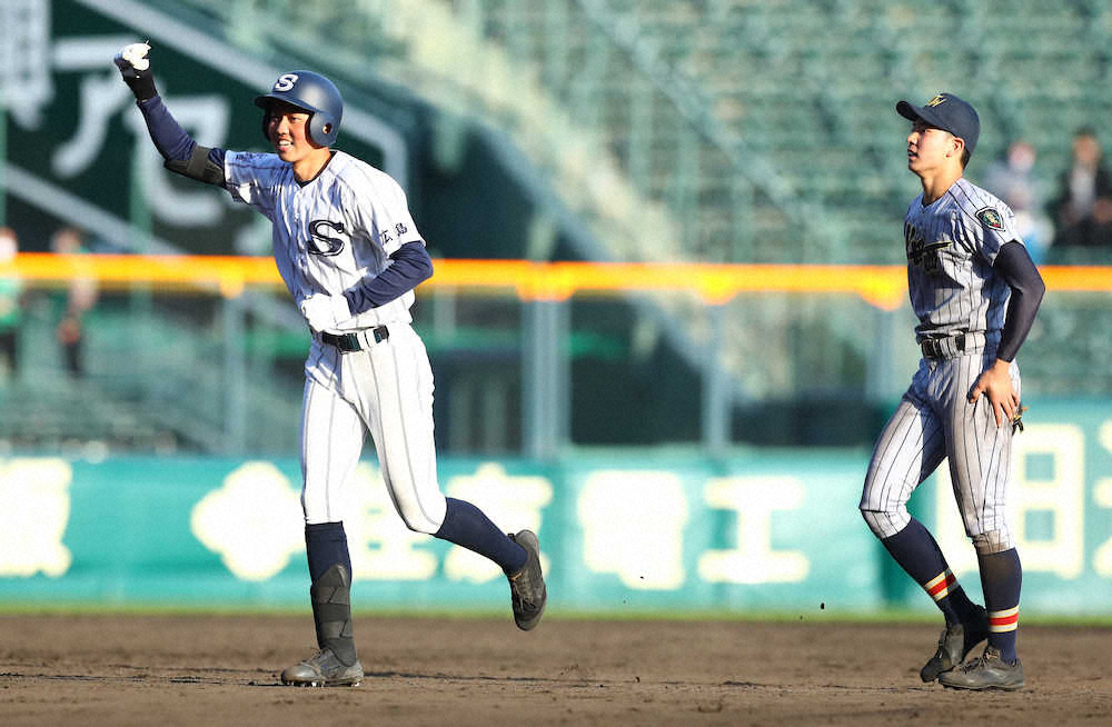 【画像・写真】広島新庄が劇的サヨナラ勝ち　選抜初のタイブレーク目前に花田が決めた！
