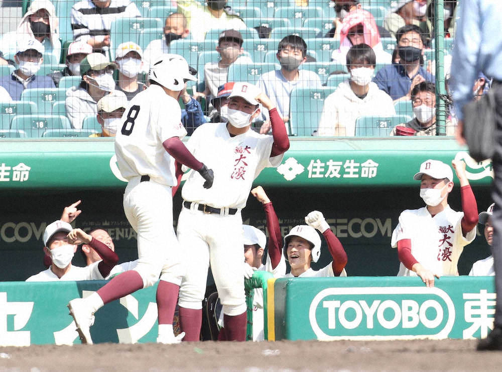 【画像・写真】福岡大大濠・松尾　延長11回決勝本塁打「毛利のために何とかしたかった」