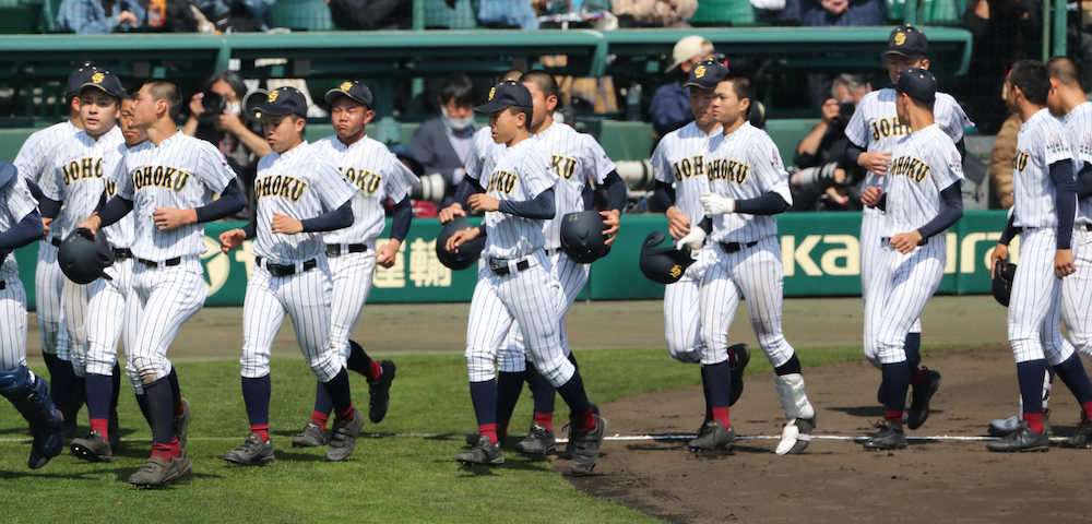 【画像・写真】鳥取城北　相手上回る7安打もあと一本が…　県勢40年ぶりの8強進出ならず