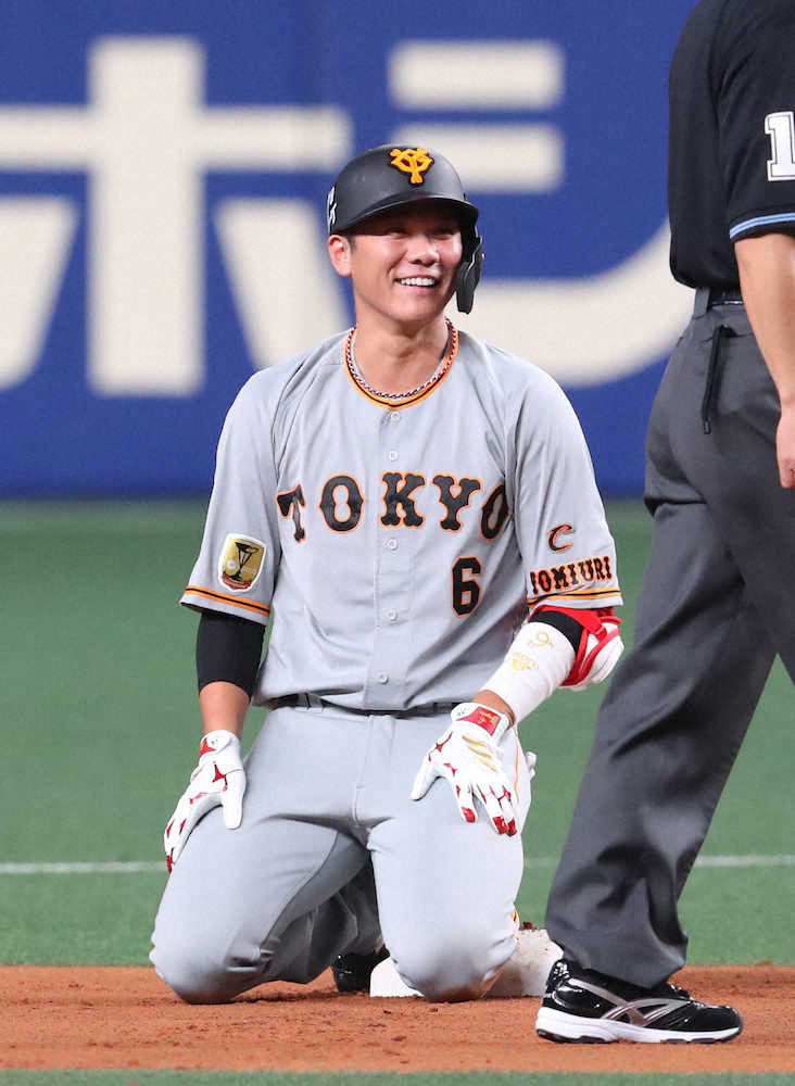 【画像・写真】巨人・坂本が一時勝ち越し打「ヒットになって良かった」　主将が勝負強さ発揮