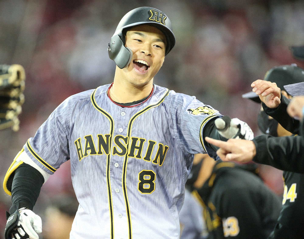 【画像・写真】帰ってきた豪快アーチ　阪神・佐藤輝「悔しさ」振り払う2号　ドラフト新人初の3カード連続弾狙え