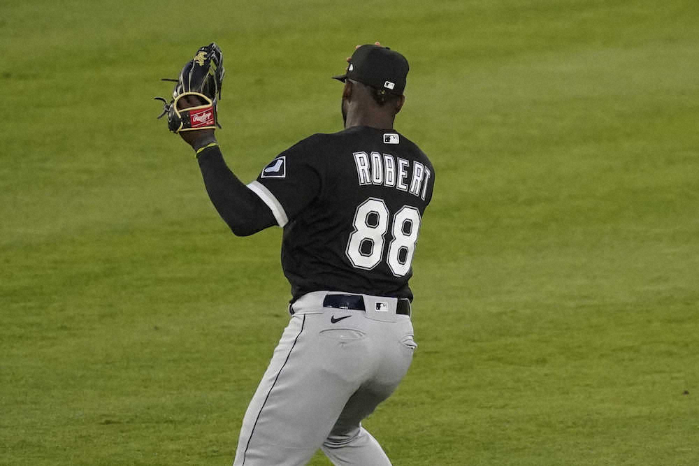【画像・写真】大谷出場の試合で珍プレー！Wソックス中堅手が“ヘディング”
