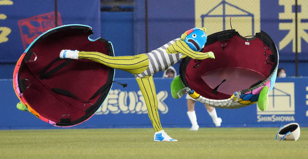 【画像・写真】ギョギョギョ～！ロッテ公式キャラ「謎の魚」が最終形態へ進化