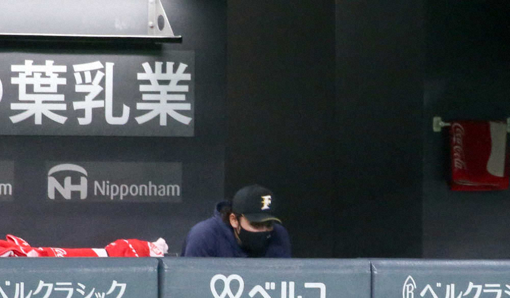 【画像・写真】日本ハムのドラ1伊藤、涙流して「凄く悔しい」　7回3失点11奪三振もプロ初勝利ならず　チームは6連敗