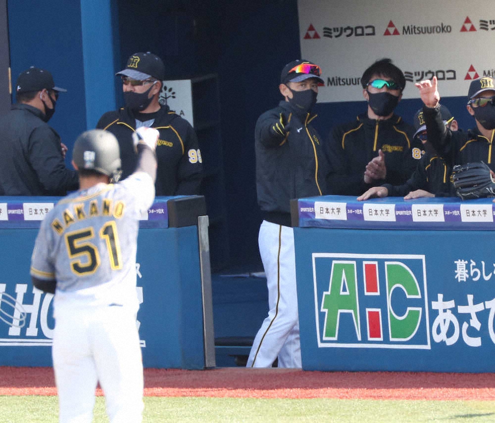 【画像・写真】阪神・矢野監督が感心したドラ6中野の「資質」とは　2戦連続先発起用にバットで応えた