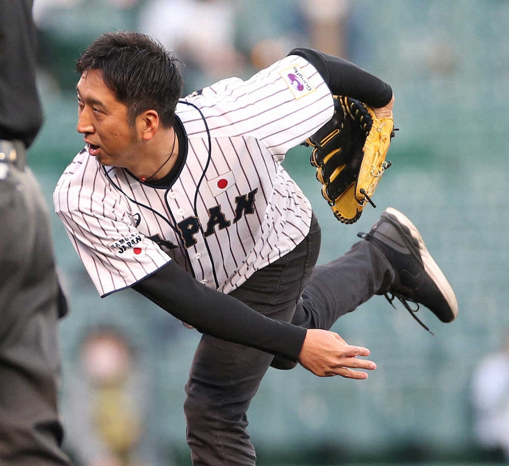 【画像・写真】6人のレジェンド侍が始球式！中畑氏　復活ノーバン！G・G・佐藤氏は落球パフォ