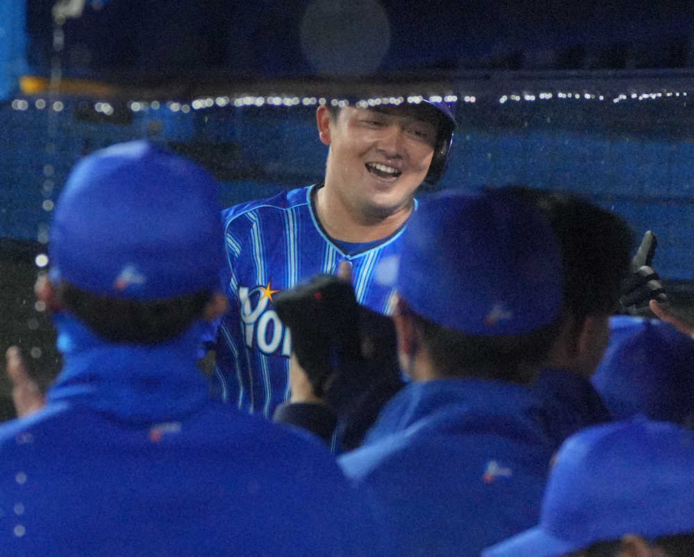 【画像・写真】DeNA2度目の5連敗…三浦監督「申し訳ない」も3打点の牧には「よくやっている」