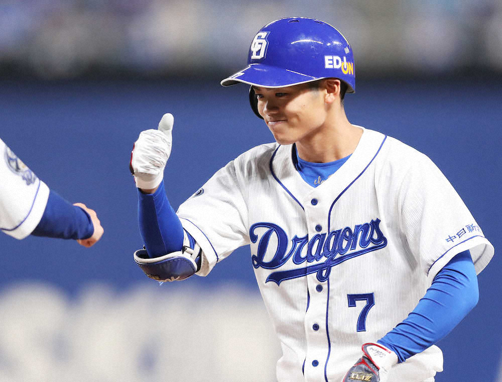 【画像・写真】中日・根尾　3試合ぶりにスタメン復帰　先発右翼は自身初　貧打に悩む竜の起爆剤になるか