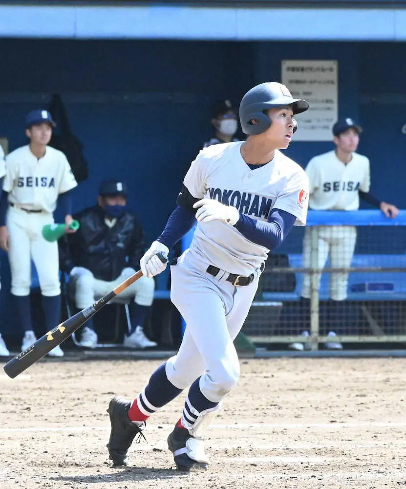 【画像・写真】横浜　140キロ右腕・宮田知弥が完封　金井慎之介の2安打など打線も爆発