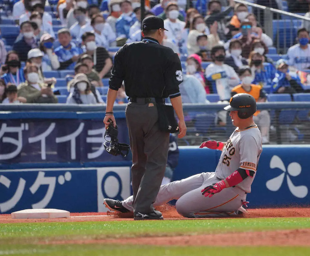 【画像・写真】巨人・岡本がプロ7年目で初の三塁打！1903打席目はデストラーデらに次ぐ3番目に遅い「珍記録」