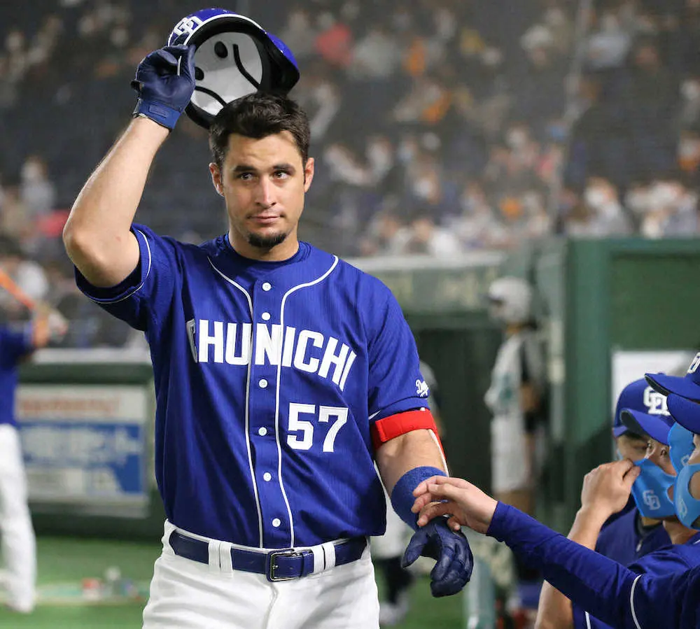 【画像・写真】中日　A・マルティネスが痛い抹消、上肢のコンディション不良