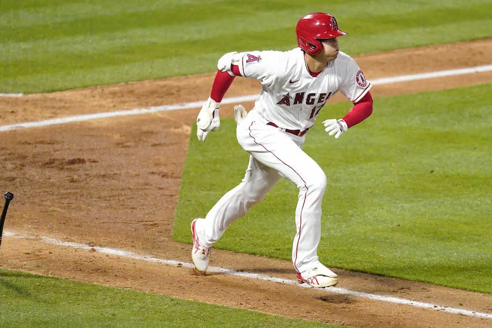 【画像・写真】大谷翔平　元同僚・レンジャーズ有原と初対決　第2打席は中堅大飛球も再び有原に軍配