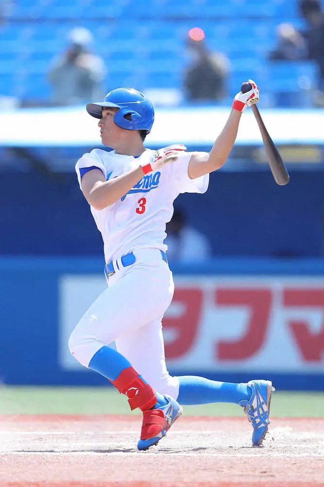 【画像・写真】青学大1年生・佐々木　本塁打＆犠飛で2打点も黒星「勝つことを第一に考えたい」