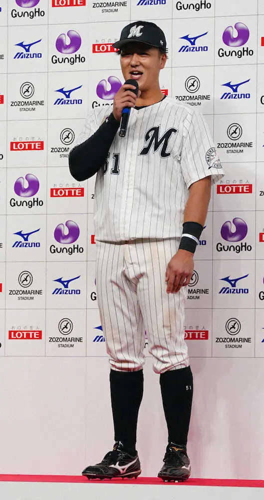 【画像・写真】ロッテ・山口　初のお立ち台で一句「時の人　ぺこぱに力　もらったよ」、8回V弾！5連勝貢献