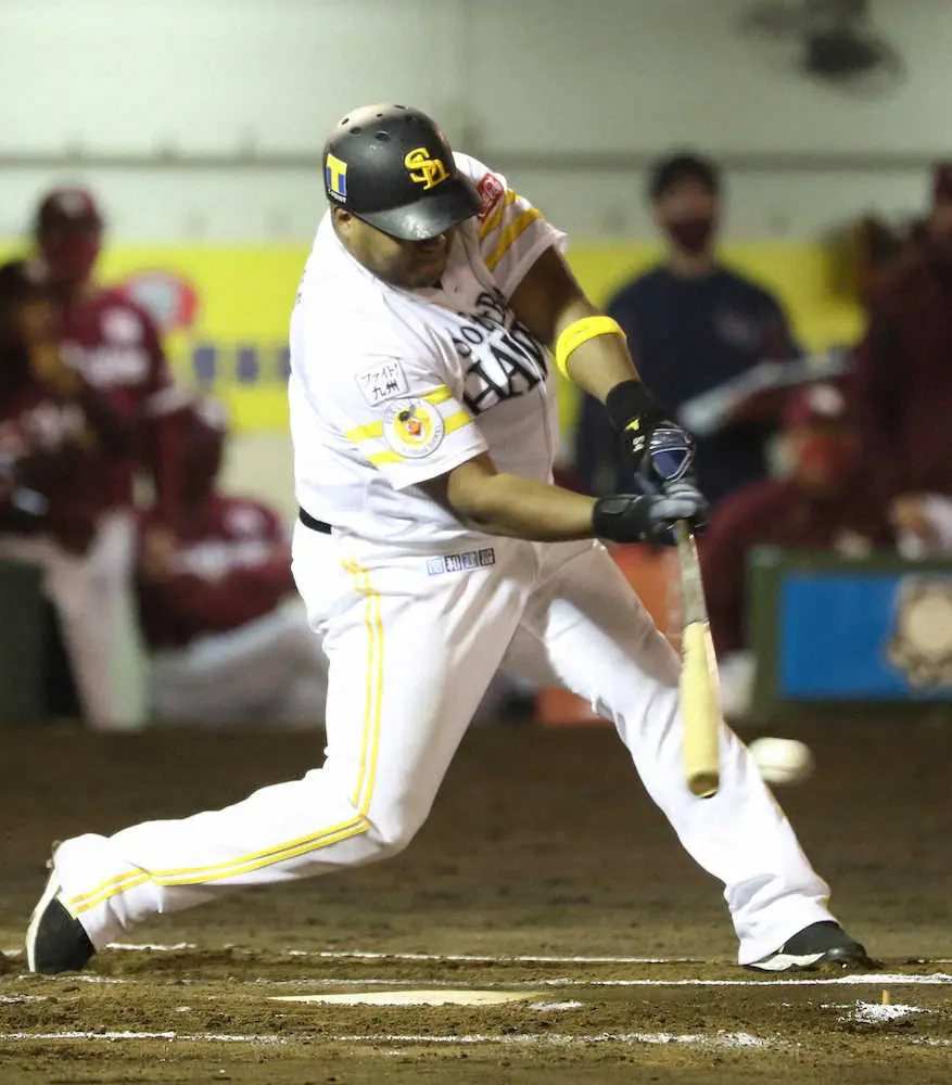 【画像・写真】ソフトバンク・デスパ　16打席ぶり安打で目覚めた!今季初3安打