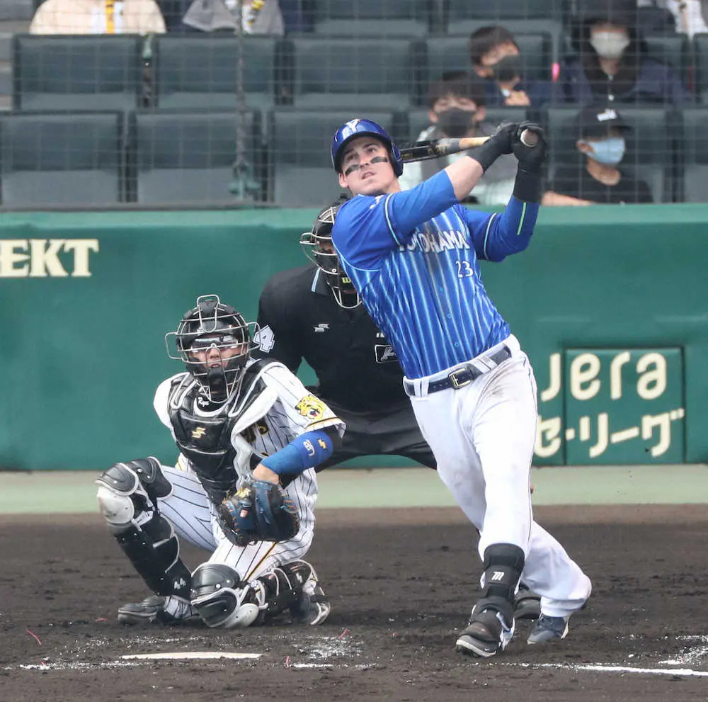 【画像・写真】DeNA　9選手同時入れ替え実らず2連敗…11安打マークも守備のミス重なり今季最多の借金「15」